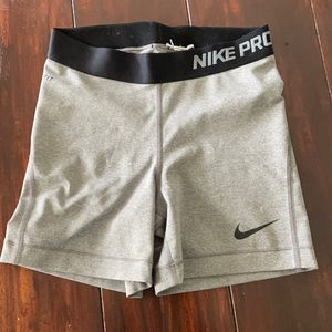Nike compression shorts size extra small